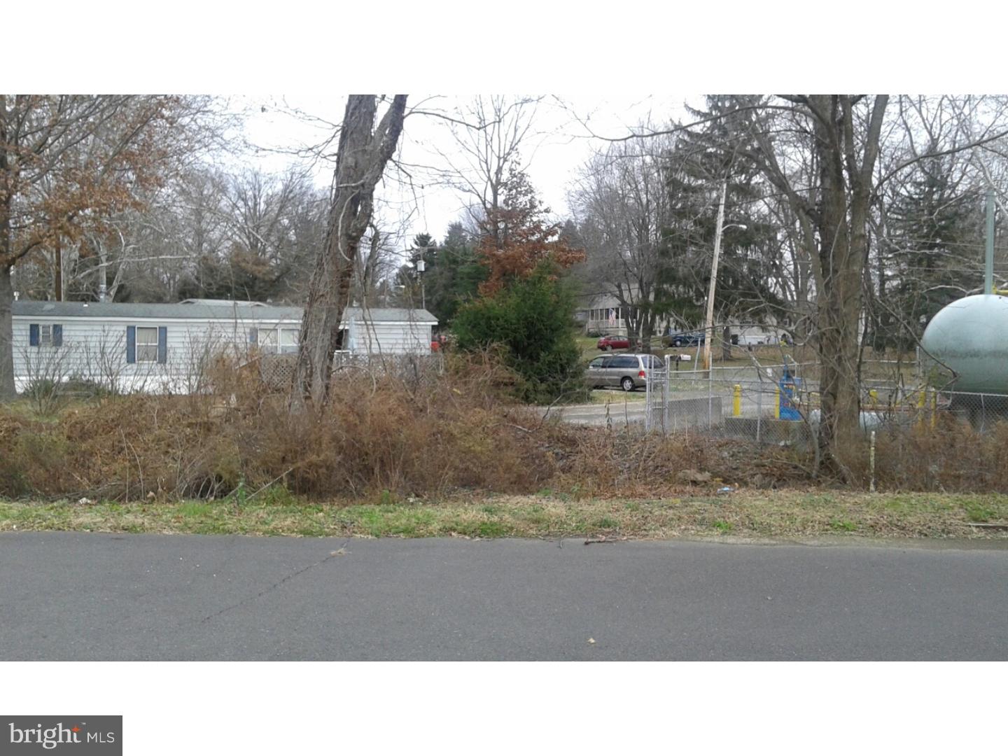 1302 Gibson Road, Unit 147 Bensalem, PA 19020 - Photo 4 of 17 View