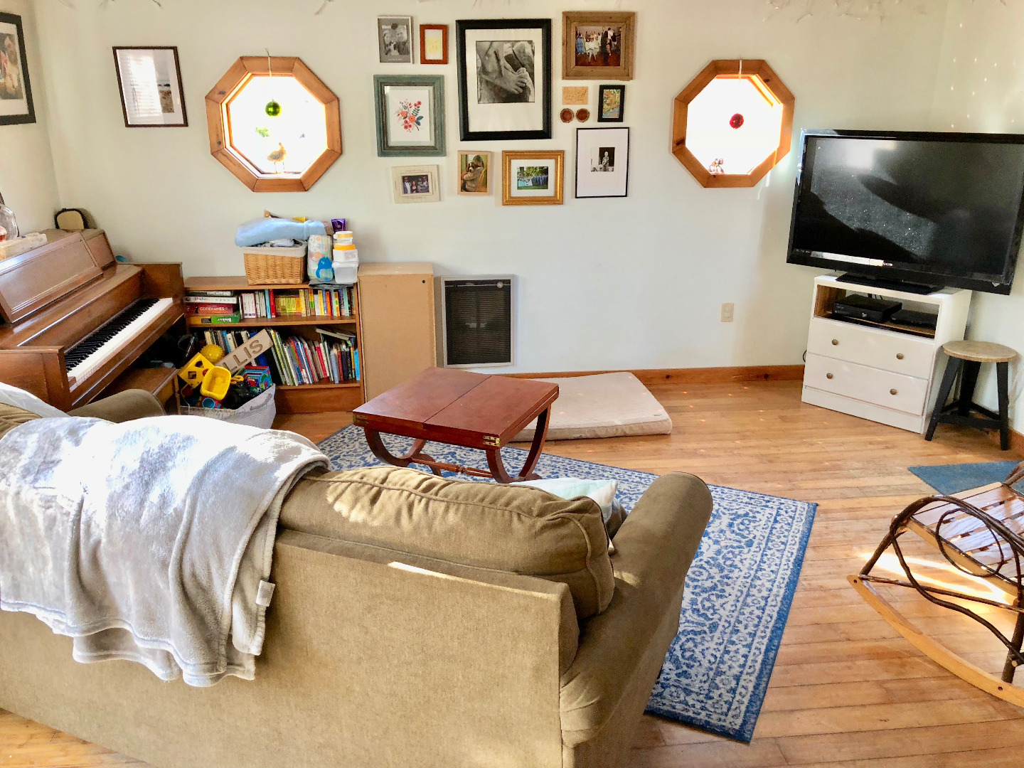 375 West Tisbury Road Edgartown, MA 02539 - Photo 30 of 32 a living room with furniture and a flat screen tv