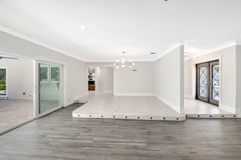 $1,799,000 | 11976 North Lake Drive, Boynton Beach, FL 33436