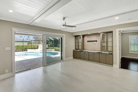 $1,799,000 | 11976 North Lake Drive, Boynton Beach, FL 33436