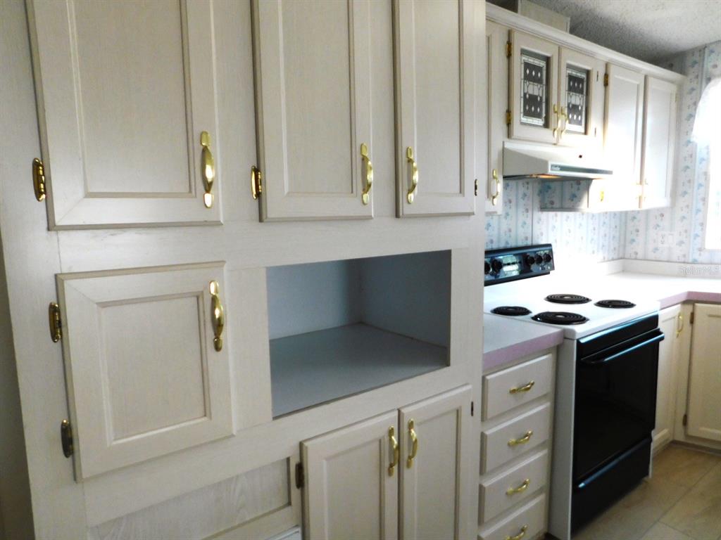 1001 Starkey Road, Unit 639 Largo, FL 33771 - Photo 14 of 29