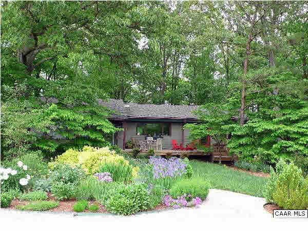 86 Rainbow Ridge Road Faber, VA 22938 - Photo 3 of 30 a view of a table and chairs in patio of the house