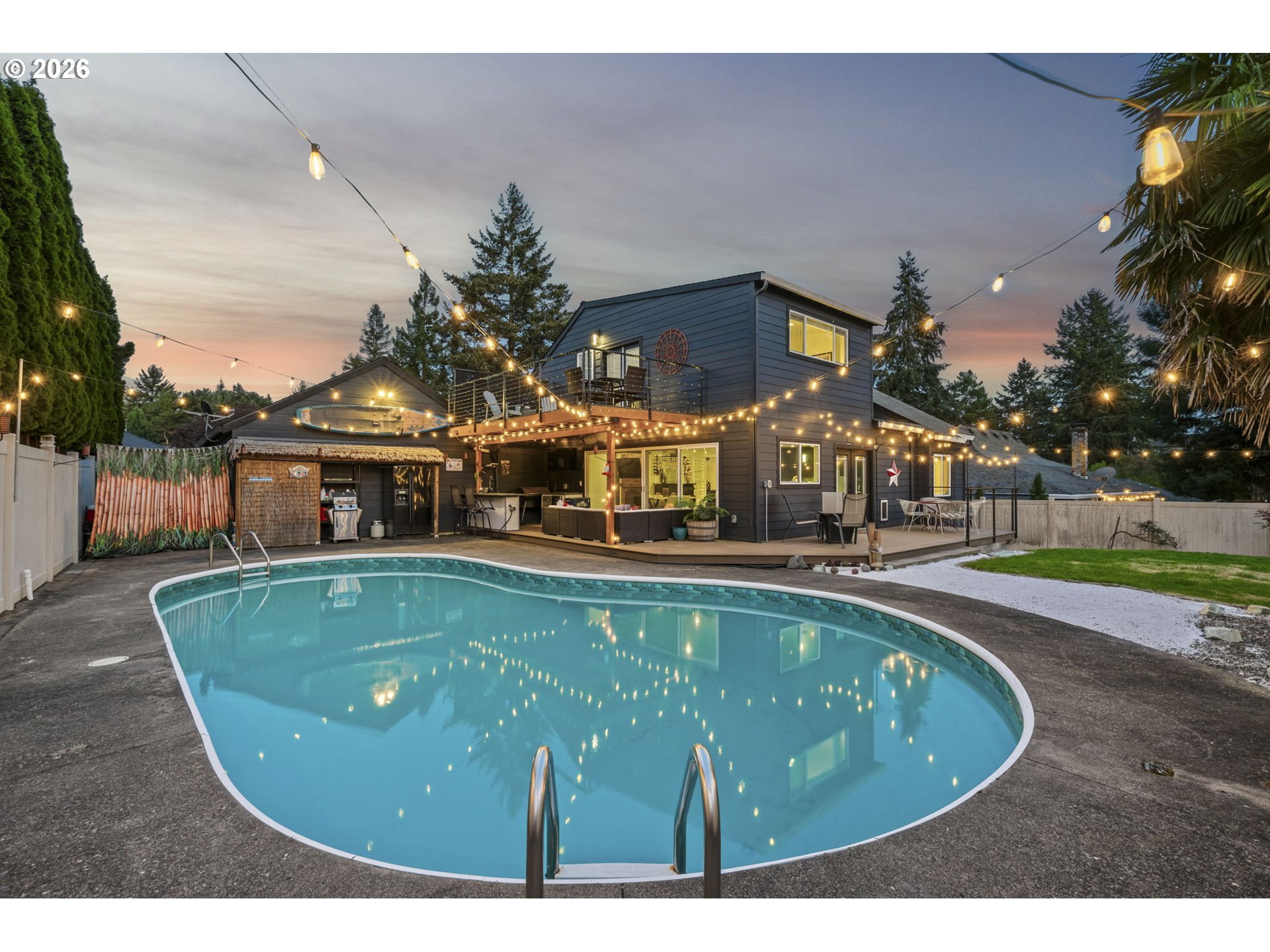 5465 Northwest Ridgemoor Court Portland, OR 97229 - Photo 41 of 48