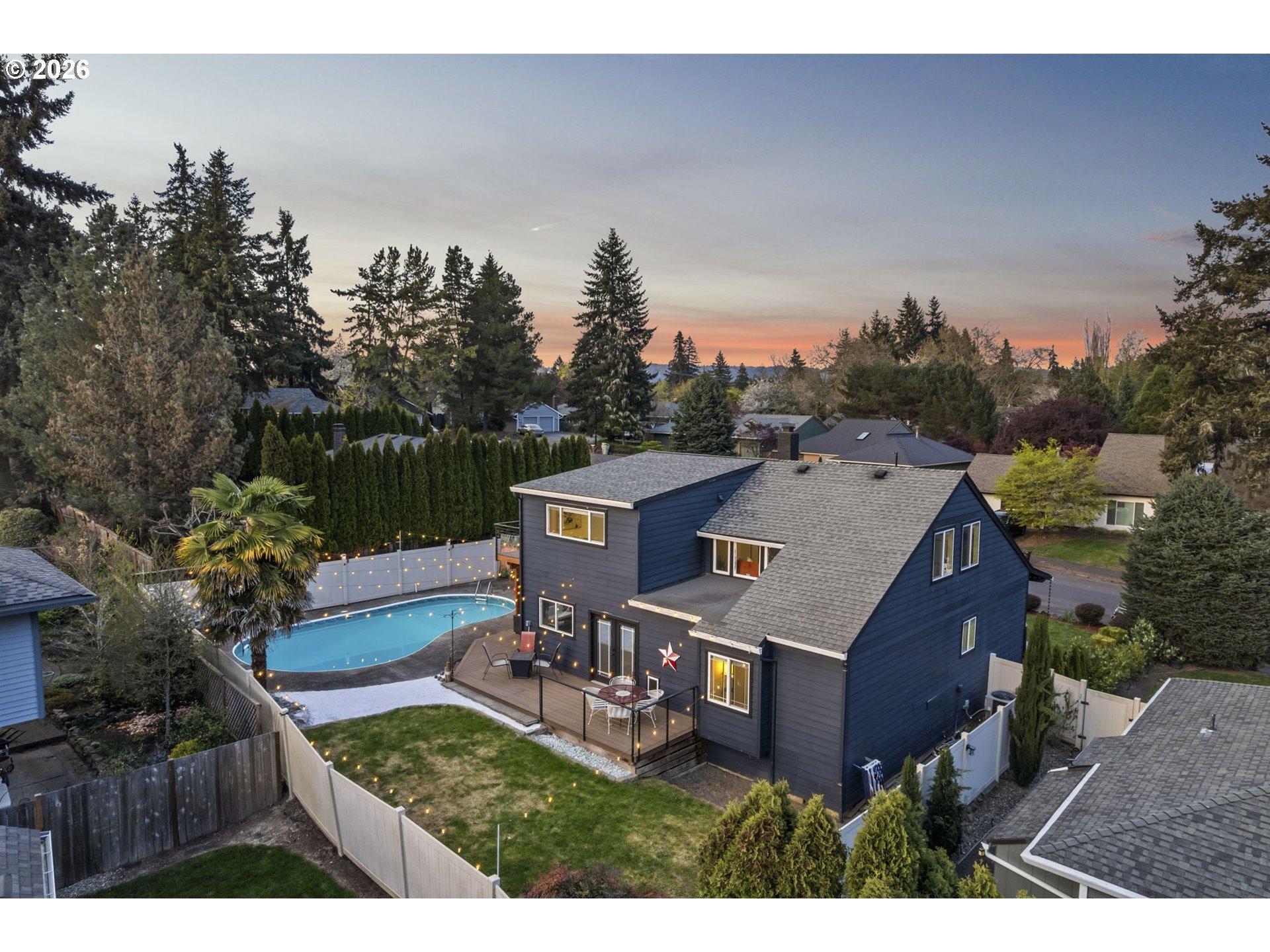 5465 Northwest Ridgemoor Court Portland, OR 97229 - Photo 44 of 48
