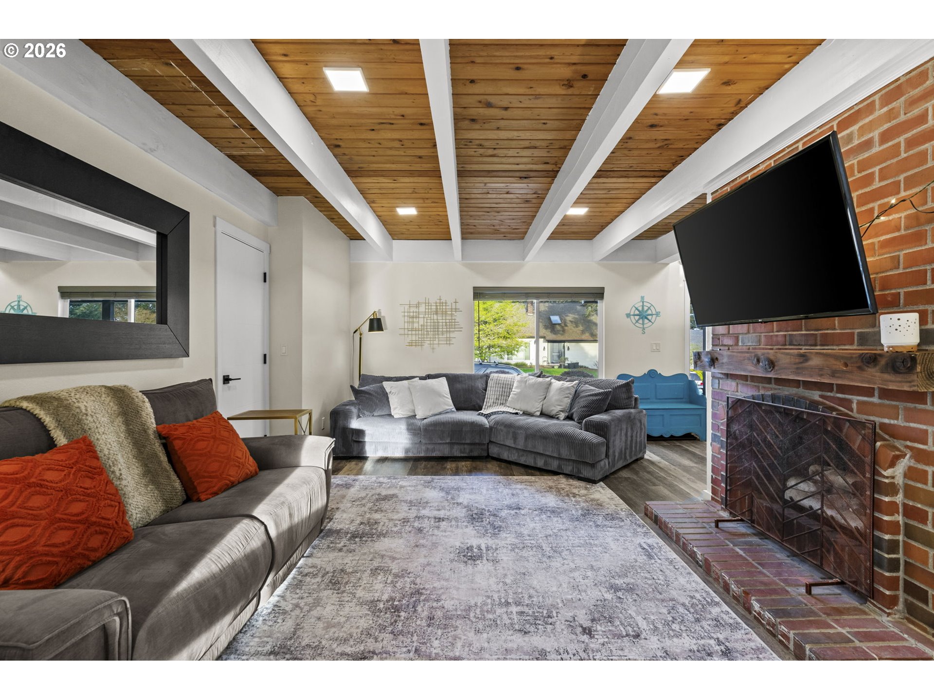 5465 Northwest Ridgemoor Court Portland, OR 97229 - Photo 8 of 48
