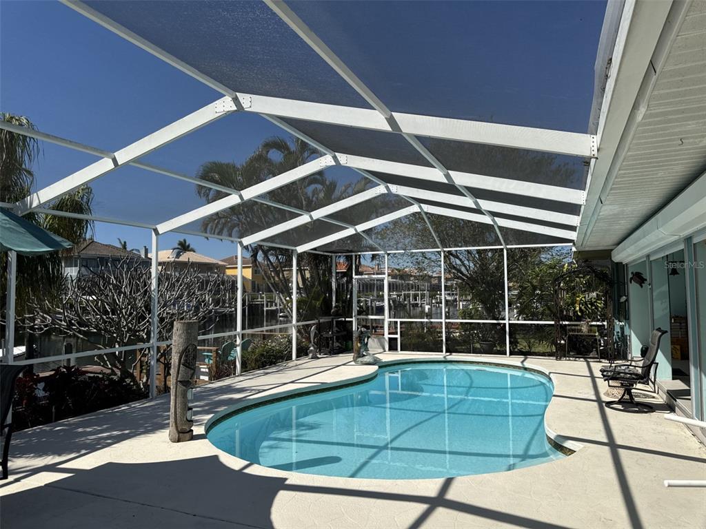 6319 Cocoa Lane Apollo Beach, FL 33572 - Photo 34 of 37 a view of outdoor space and deck