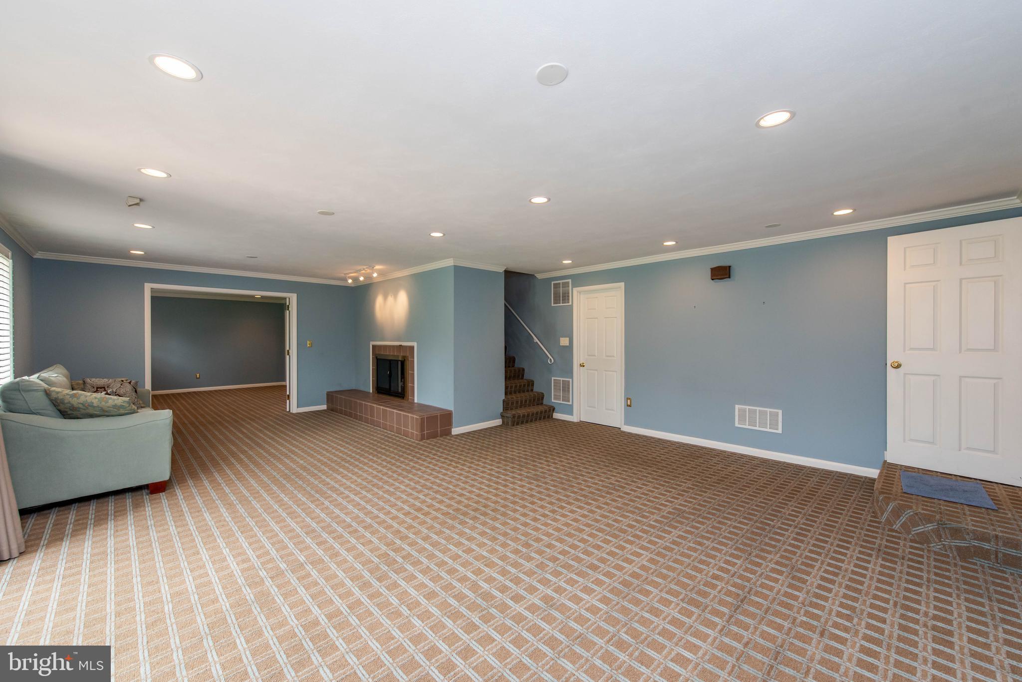 9122 Dunloggin Road Ellicott City, MD 21042 - Photo 29 of 41 Basement