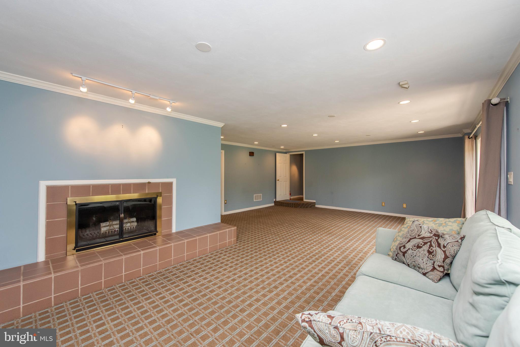 9122 Dunloggin Road Ellicott City, MD 21042 - Photo 30 of 41 Basement