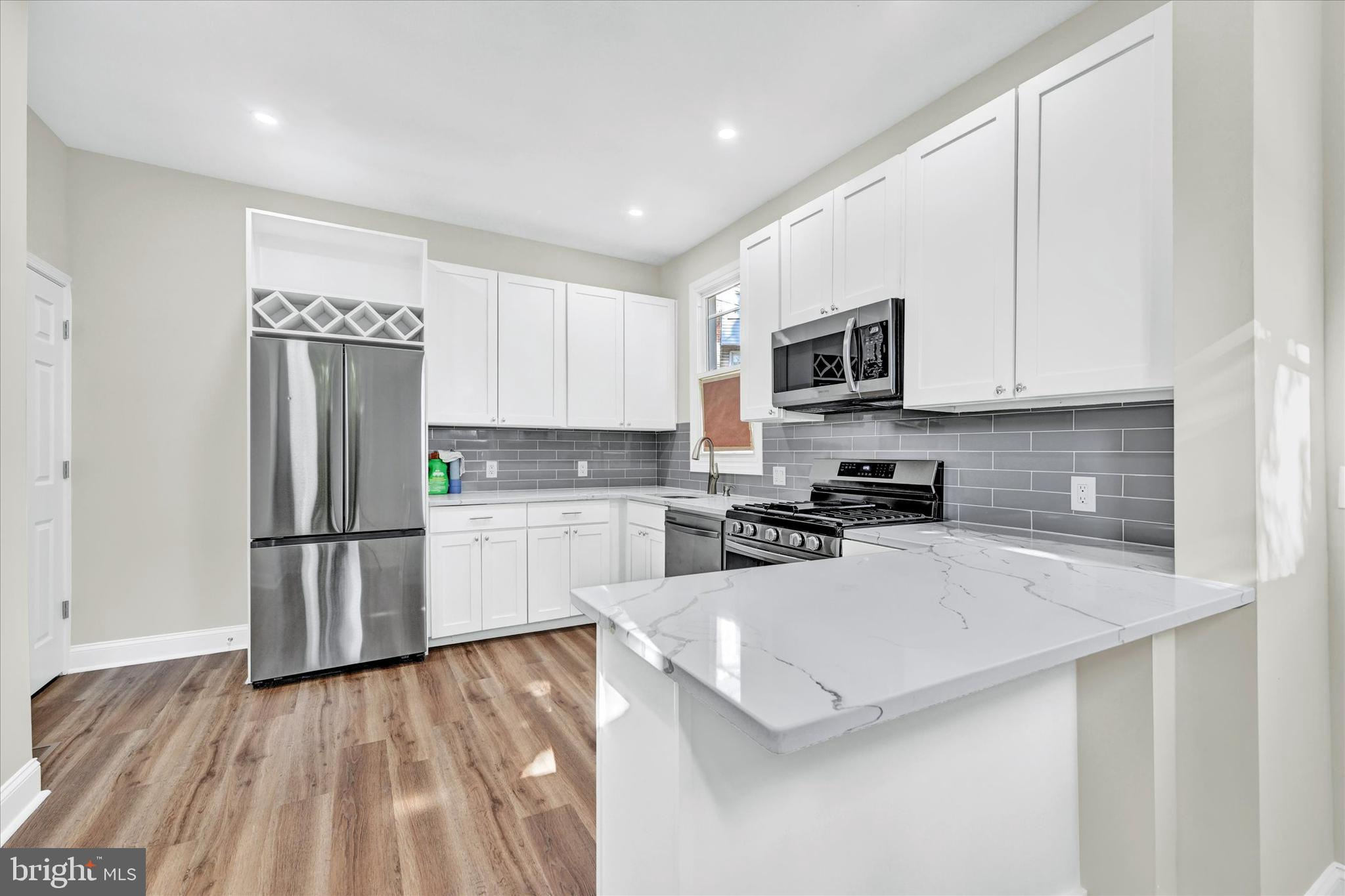 7 North Woodington Road Baltimore, MD 21229 - Photo 2 of 50 Gallery Image 2
