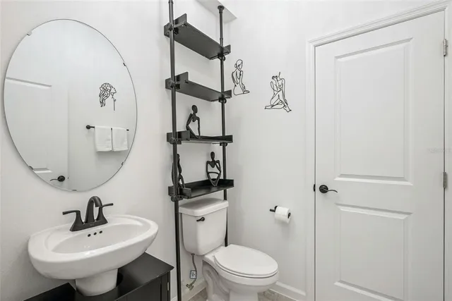 $600,000 | 887 Asterfield Lane, DeLand, FL 32720