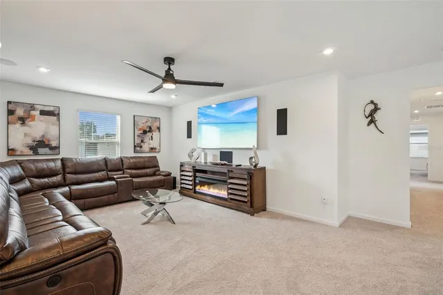 $600,000 | 887 Asterfield Lane, DeLand, FL 32720