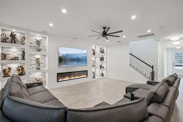 $600,000 | 887 Asterfield Lane, DeLand, FL 32720