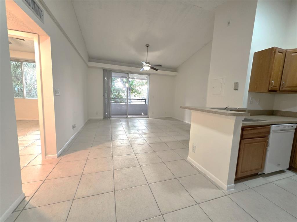 651 Lyons Road, Unit 10206 Coconut Creek, FL 33063 - Photo 24 of 33