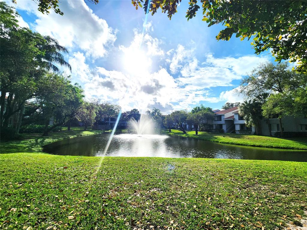 651 Lyons Road, Unit 10206 Coconut Creek, FL 33063 - Photo 8 of 33