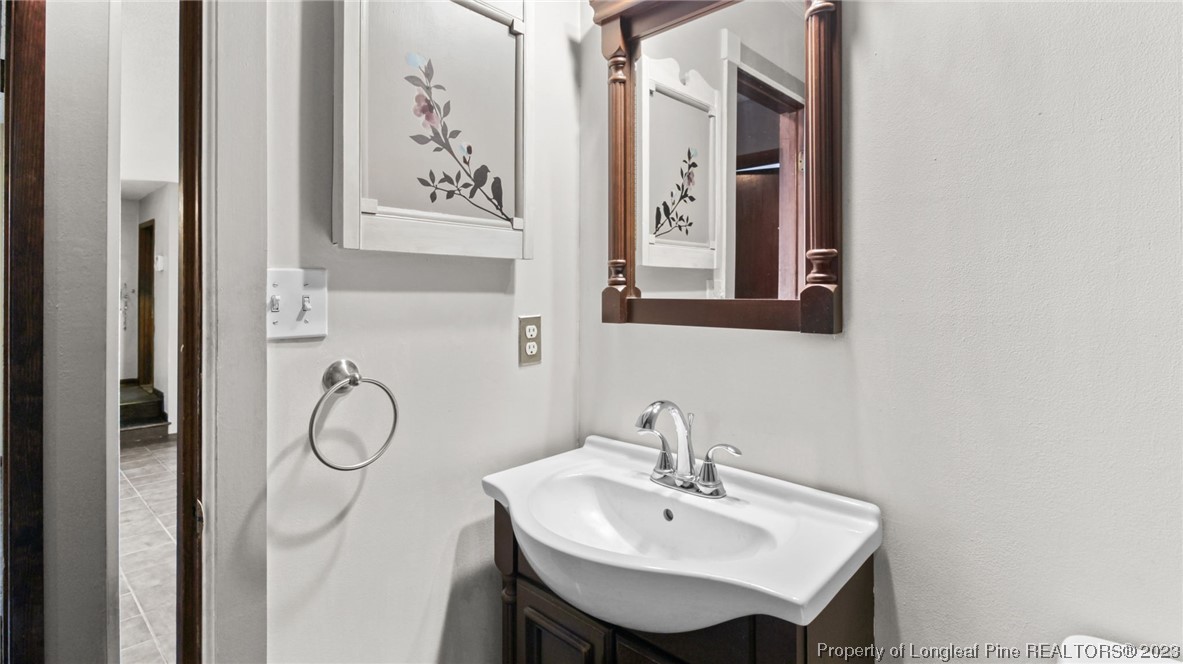 1812 Rivergate Road Fayetteville, NC 28304 - Photo 17 of 37 Gallery Image 17