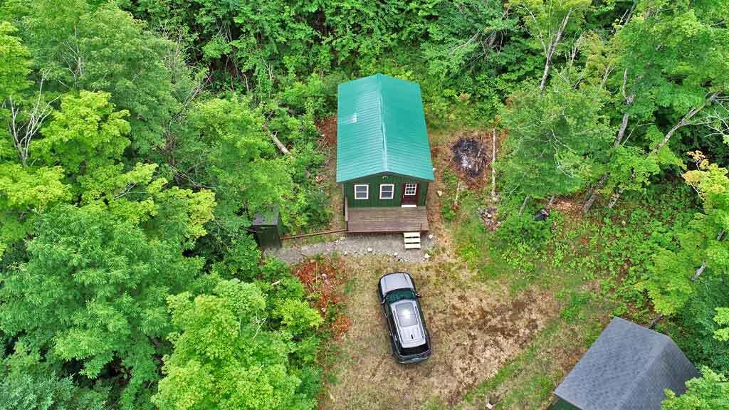 property-in-the-me-woods