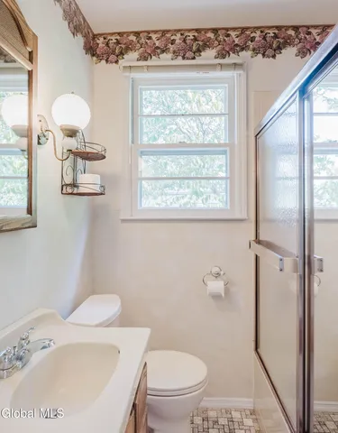 $339,900 | 13 Swayze Drive, Colonie, NY 12110