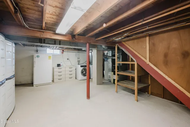 $339,900 | 13 Swayze Drive, Colonie, NY 12110