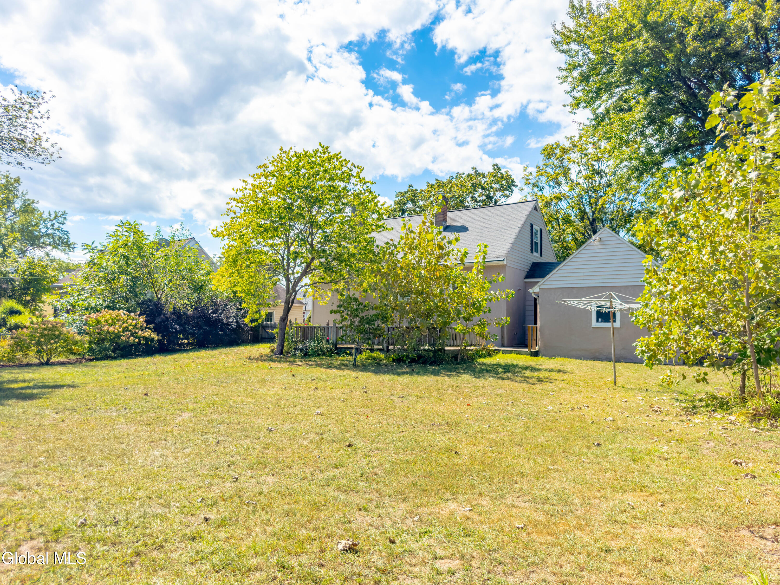 13 Swayze Drive Colonie, NY 12110 - Photo 29 of 35 IMG_1842