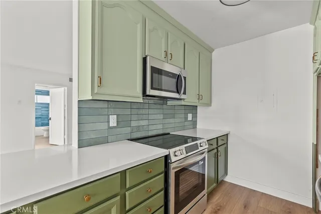 $350,000 | 5328 Newcastle Avenue, Unit 18, Encino, CA 91316