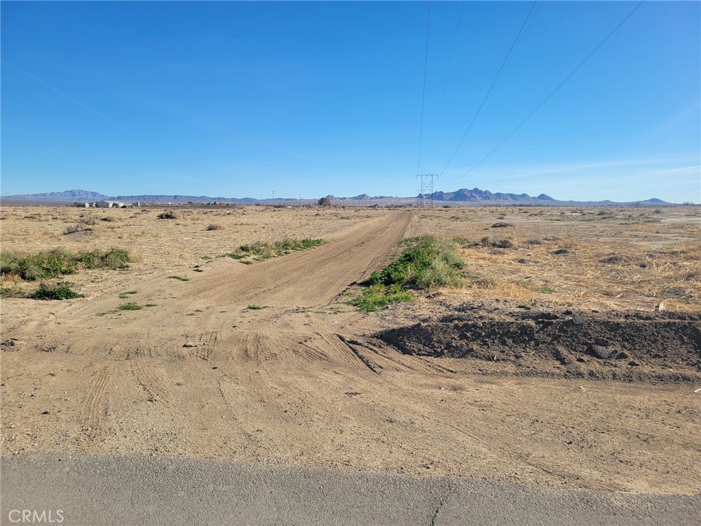 0 Locust Road Lucerne Valley, CA 92356 - Photo 10 of 16
