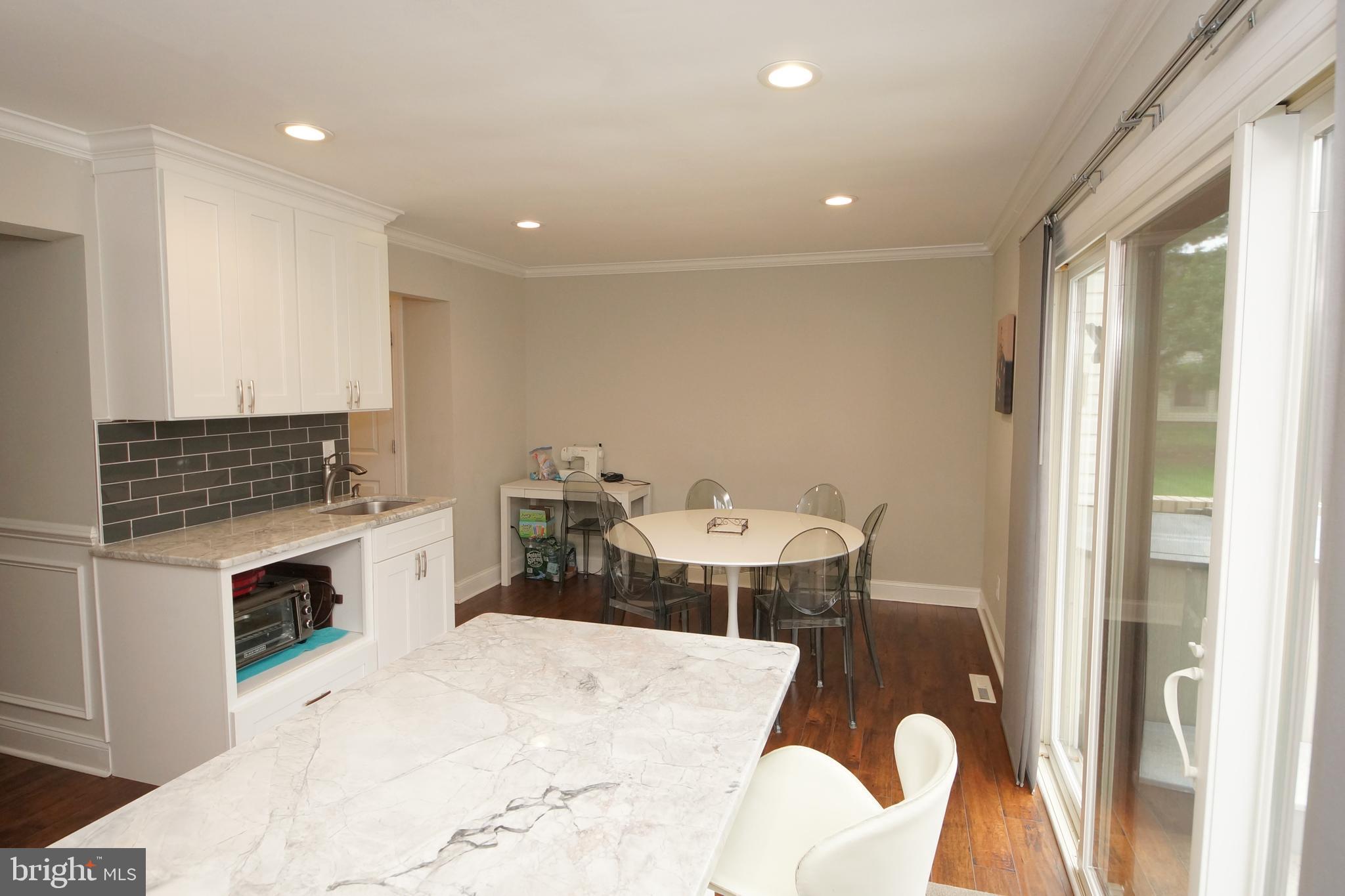 827 Jamestown Road East Windsor, NJ 08520 - Photo 16 of 43 Gallery Image 16