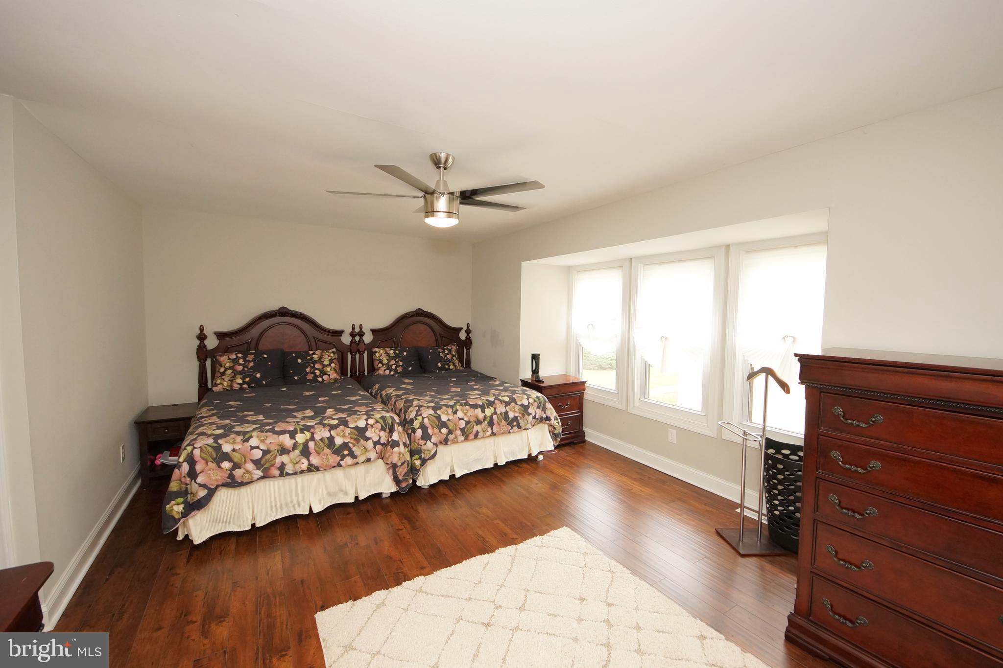 827 Jamestown Road East Windsor, NJ 08520 - Photo 23 of 43 Gallery Image 23