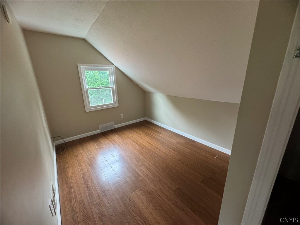 220 Roxann Avenue Syracuse, NY 13212 - Photo 9 of 15 Gallery Image 9