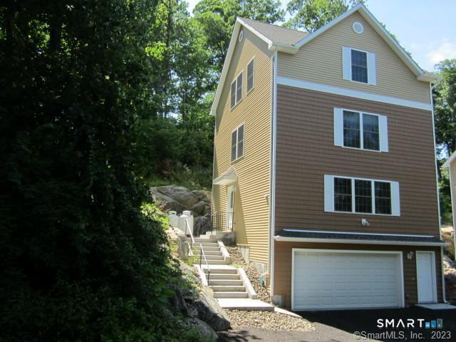 2 Reynolds Road Danbury, CT 06811 - Photo 1 of 9 Gallery Image 1