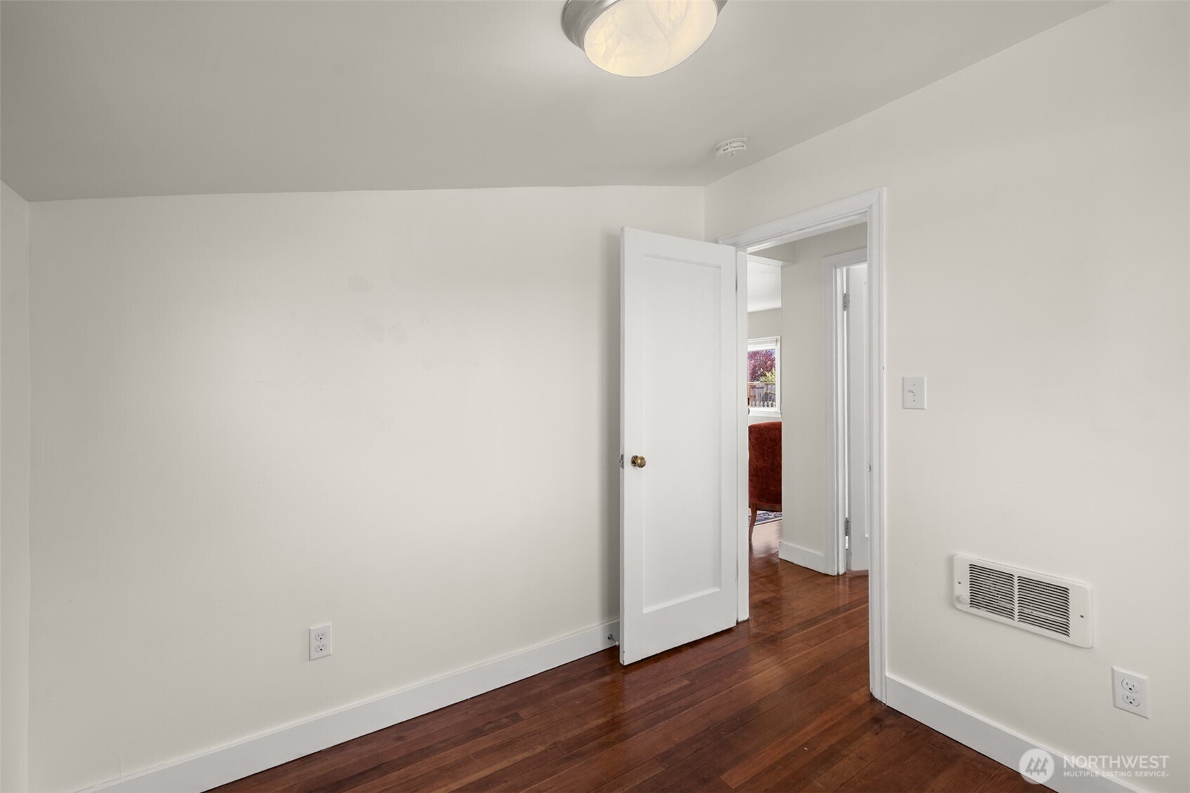 233 West 3rd Street Port Angeles, WA 98362 - Photo 22 of 35