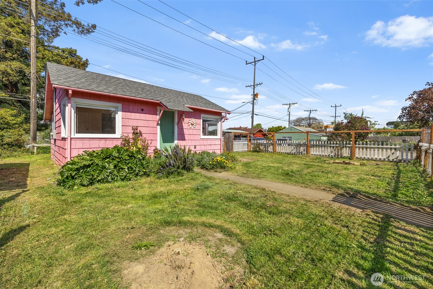 233 West 3rd Street Port Angeles, WA 98362 - Photo 27 of 35