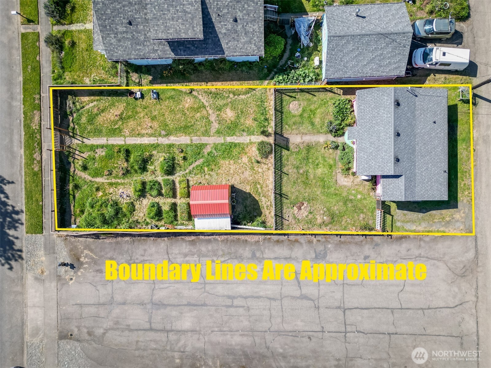 233 West 3rd Street Port Angeles, WA 98362 - Photo 5 of 35
