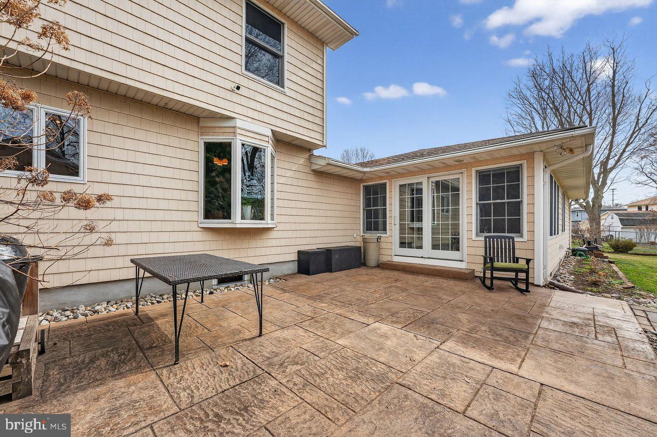1 John Court Hamilton, NJ 08620 - Photo 31 of 33