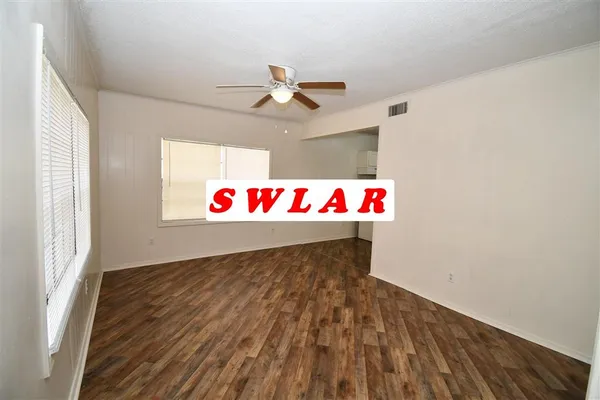 $995 | 2410 Stanton Street, Lake Charles, LA 70601