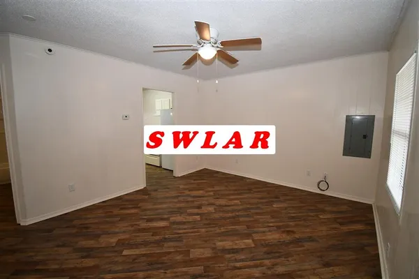 $995 | 2410 Stanton Street, Lake Charles, LA 70601