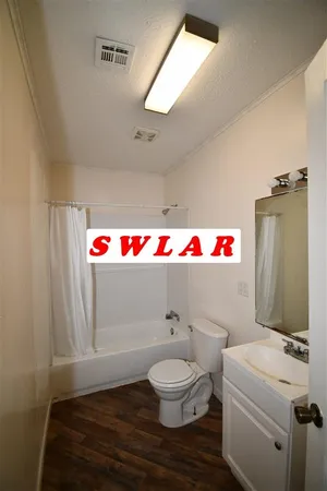 $995 | 2410 Stanton Street, Lake Charles, LA 70601