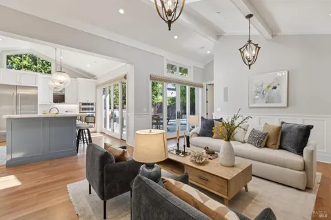 $4,895,000 | 3 Piedmont Road, Larkspur, CA 94939