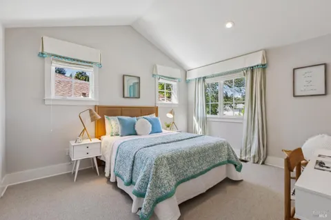 $4,895,000 | 3 Piedmont Road, Larkspur, CA 94939
