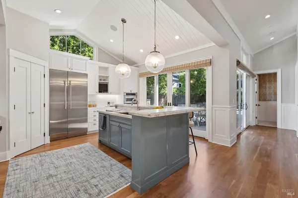 $4,895,000 | 3 Piedmont Road, Larkspur, CA 94939