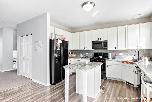 $250,000 | 1477 Sedgewood Court, Round Lake, IL 60073