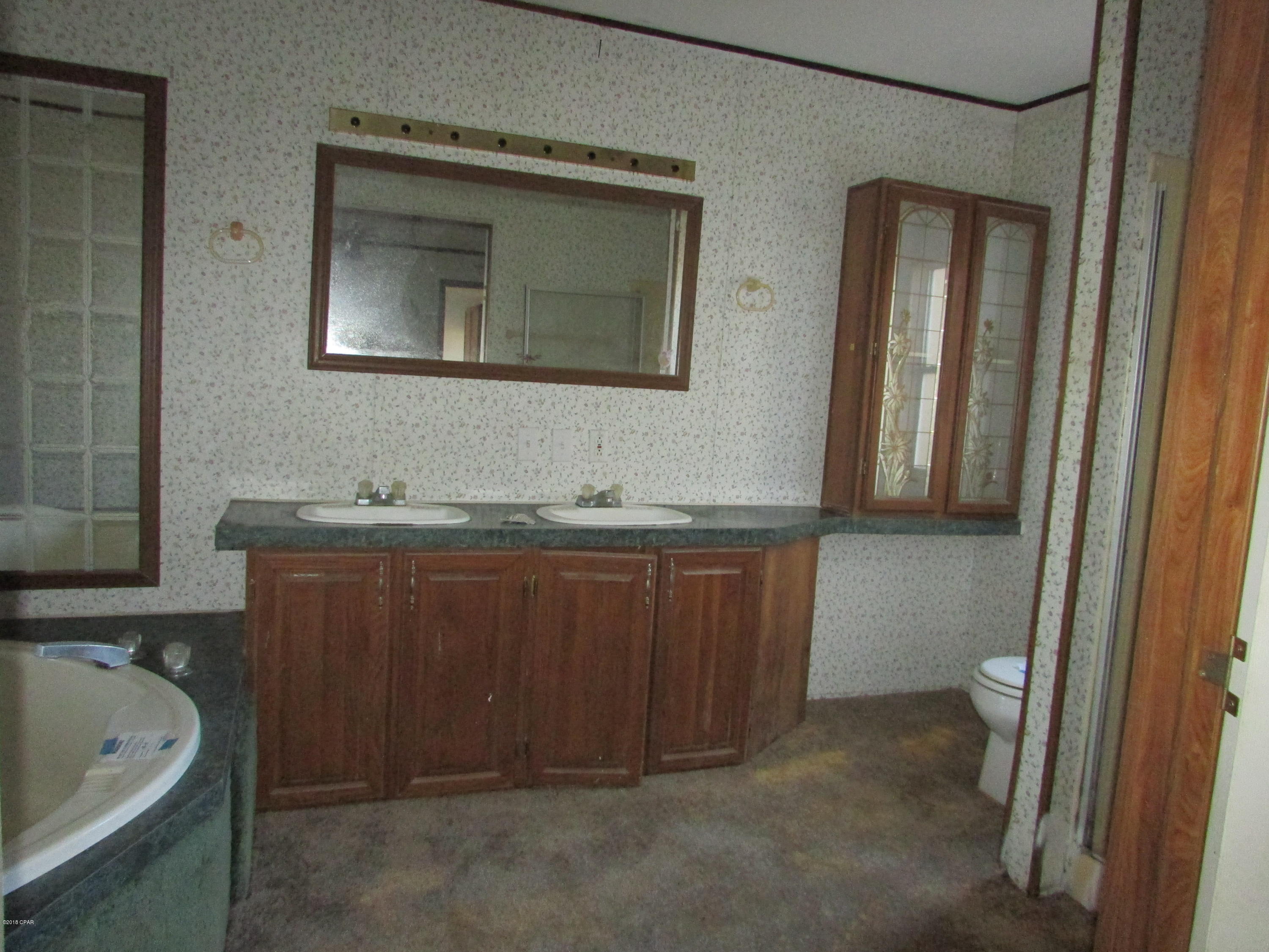812 Alford Road Chipley, FL 32428 - Photo 8 of 12