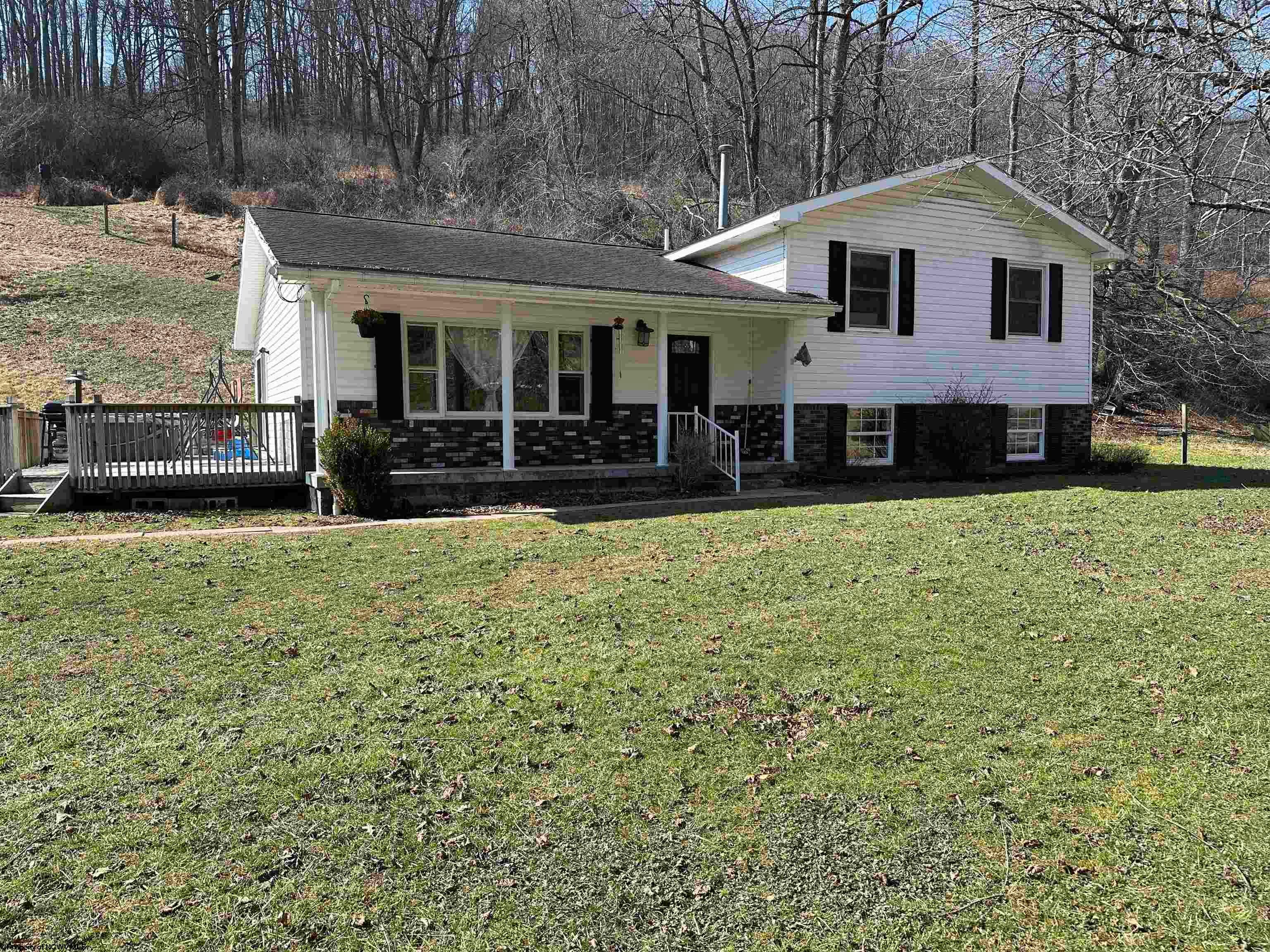 79 Punkin Center Road Fairview, WV 26570 - Photo 1 of 26 Gallery Image 1