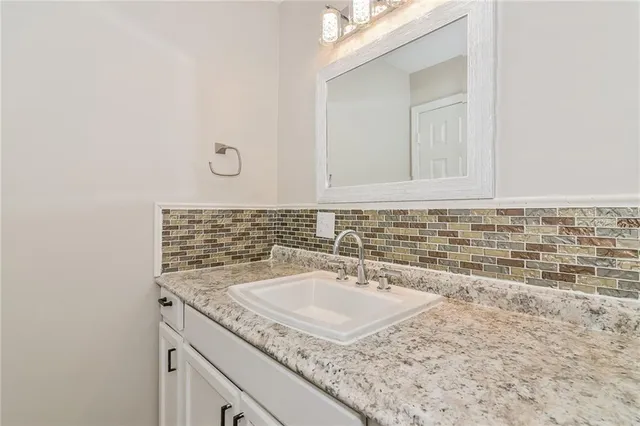 $1,840 | 12804 East Bowen Street, Independence, MO 64055