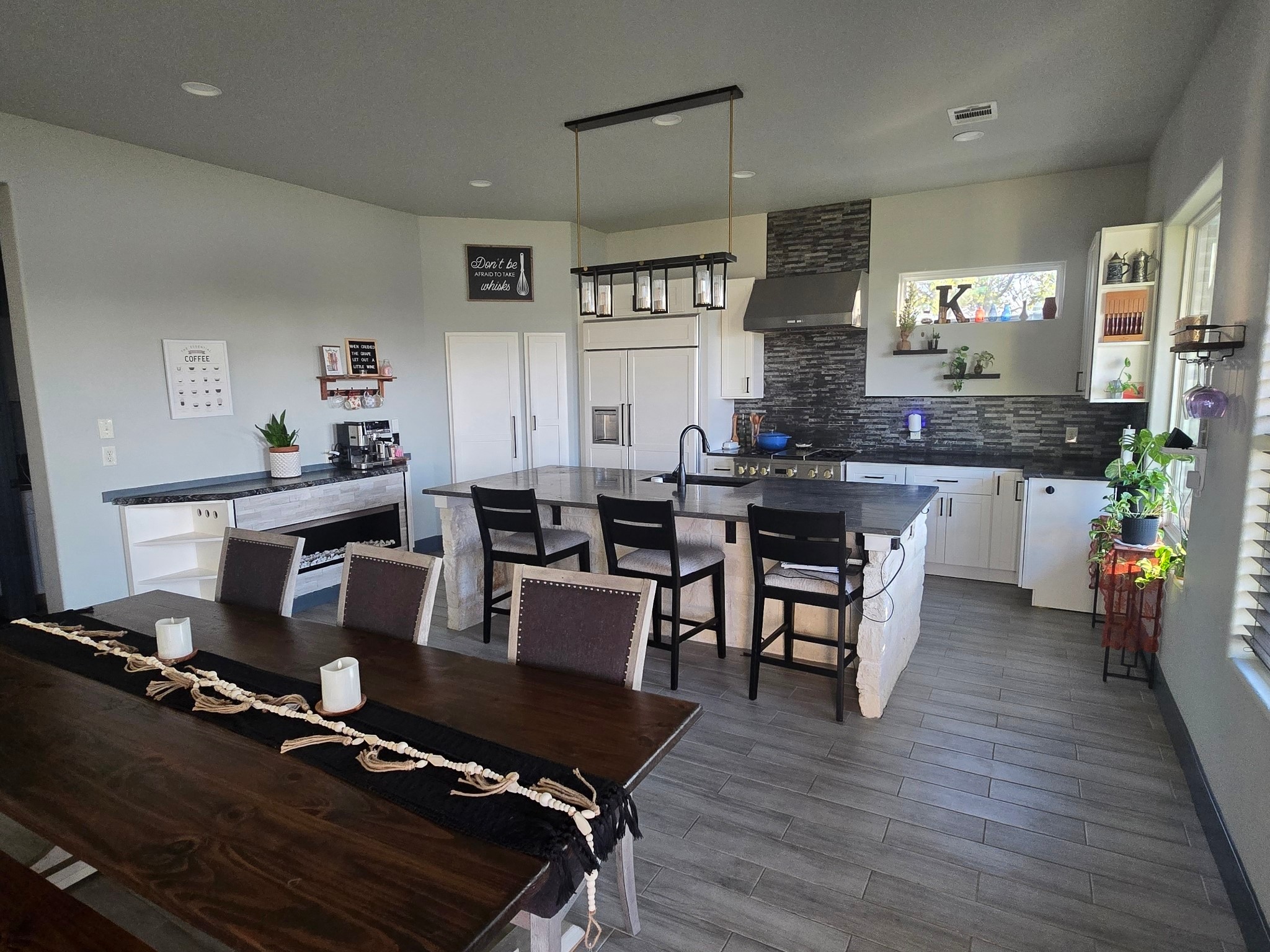 206 Elm Street Highlands, TX 77562 - Photo 8 of 9 a living room with furniture pool table and chairs