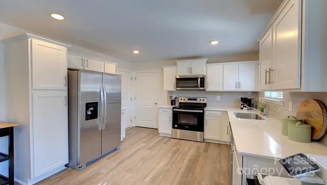 $333,860 | 72 Cain Holw Way, Asheville, NC 28806