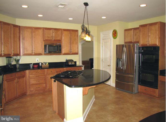 6208 Winters Ridge Hanover, MD 21076 - Photo 5 of 30 Kitchen