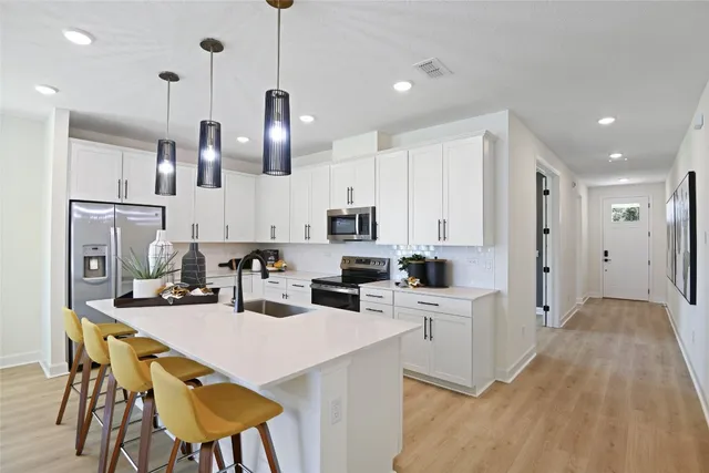 $459,727 | 95969 College Parkway, Fernandina Beach, FL 32034