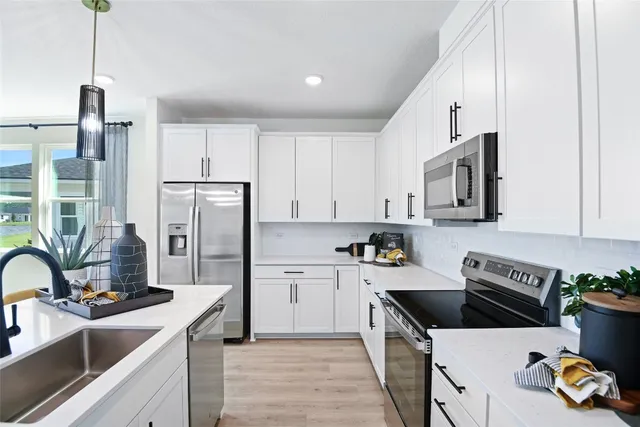 $459,727 | 95969 College Parkway, Fernandina Beach, FL 32034