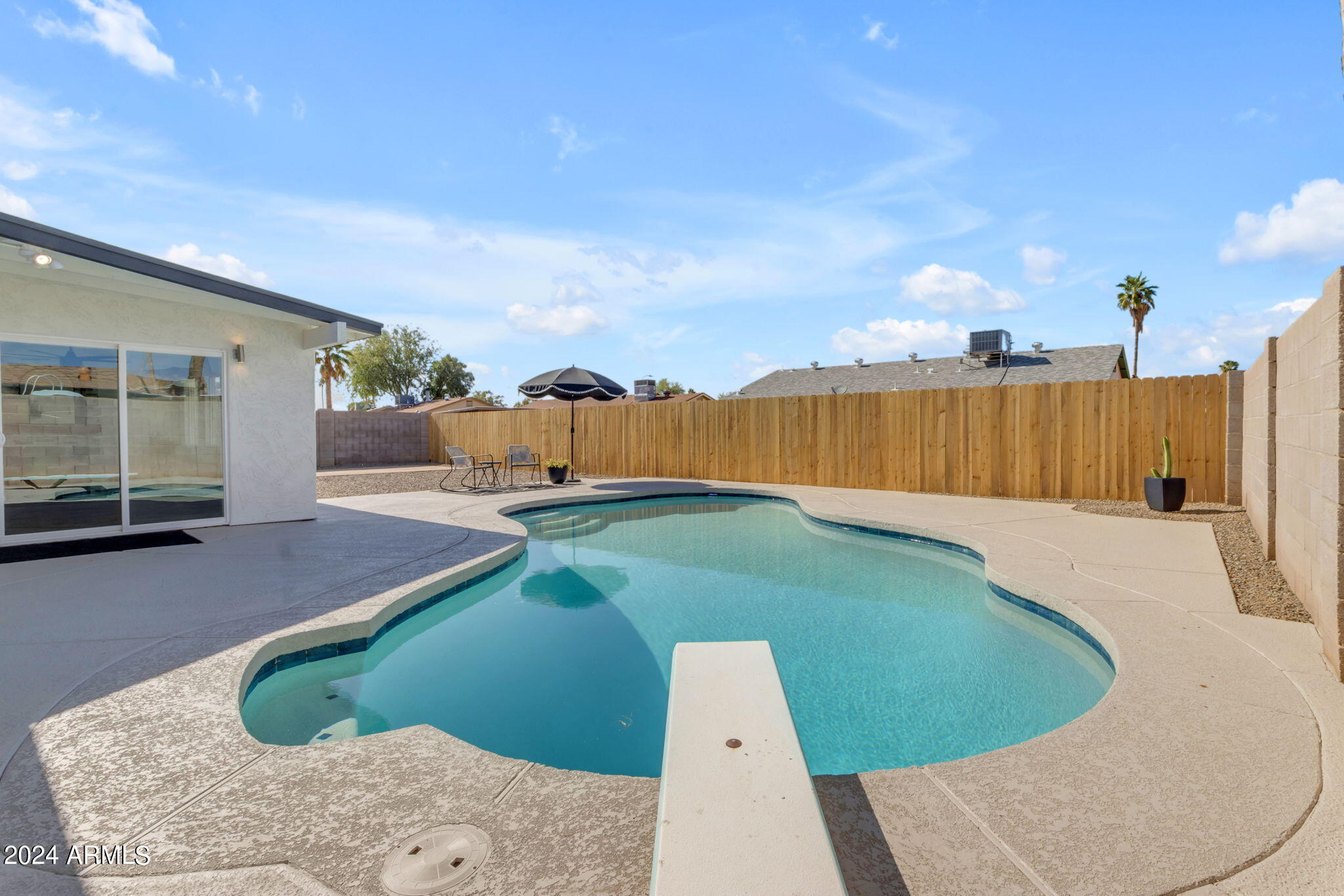 2012 West Vineyard Road Tempe, AZ 85282 - Photo 27 of 30 33-web-or-mls-33_097_a4m_breal_vin