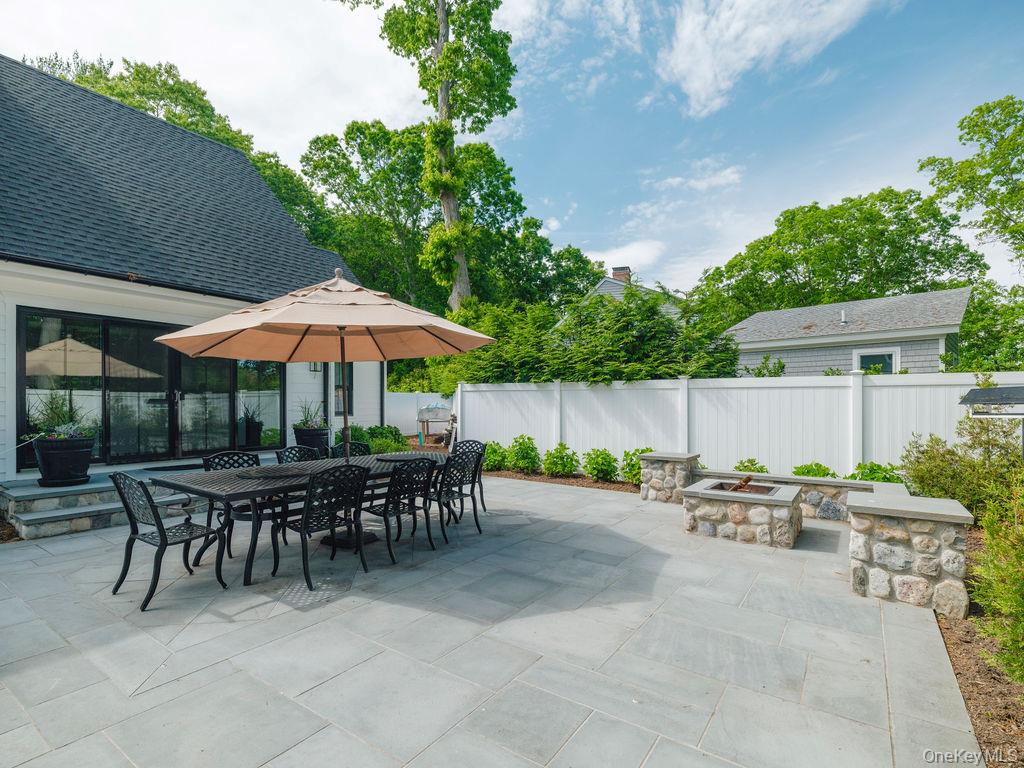 4525 South Harbor Road Southold, NY 11971 - Photo 30 of 43
